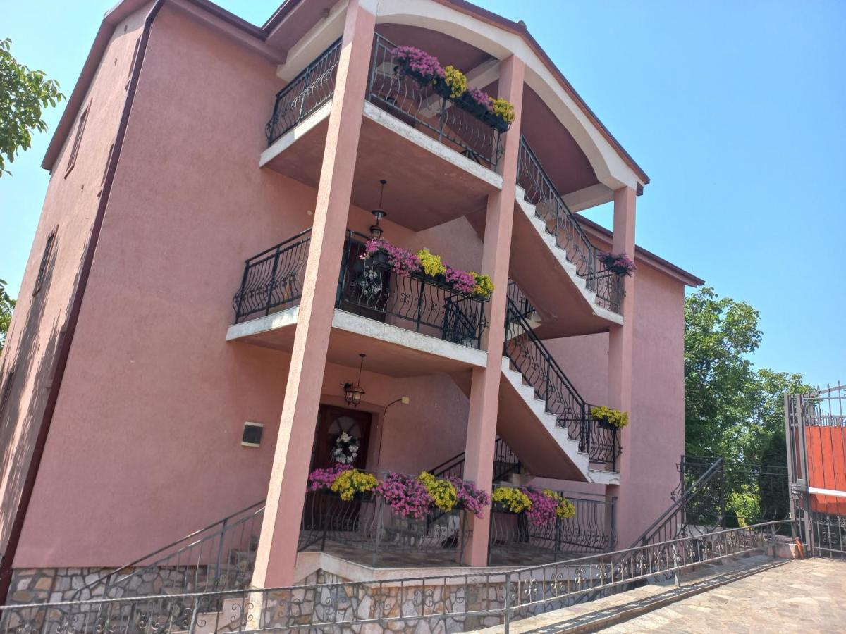 Villa Diana Apartments Skopje Exteriér fotografie